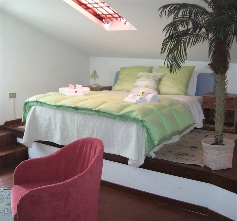 סירמיונה Hotel Villa Pagoda