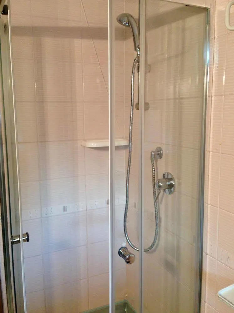 סירמיונה Hotel Villa Pagoda איטליה